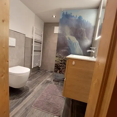 アパート Voithofer ヴァルト・イム・ピンツガウ